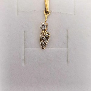 Подвеска с бриллиантами