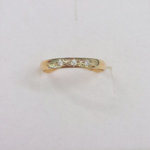 Кольцо обручальное с бриллиантами