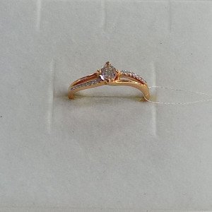 Кольцо с бриллиантами