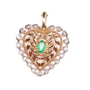 Подвеска с бриллиантами