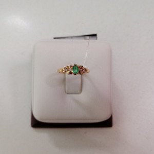 Кольцо с бриллиантами