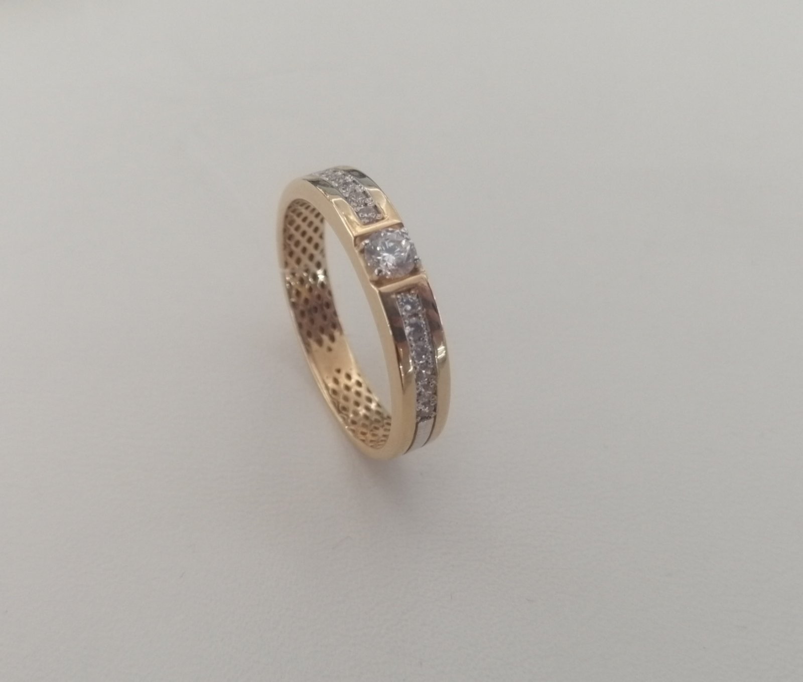 Кольцо обручальное дф090008