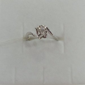 Кольцо с бриллиантами