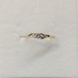 Кольцо с бриллиантами