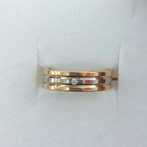 Кольцо обручальное с бриллиантами