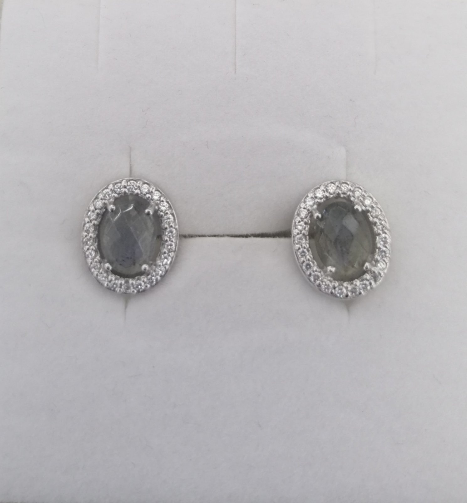 Серьги D22595лабрадор