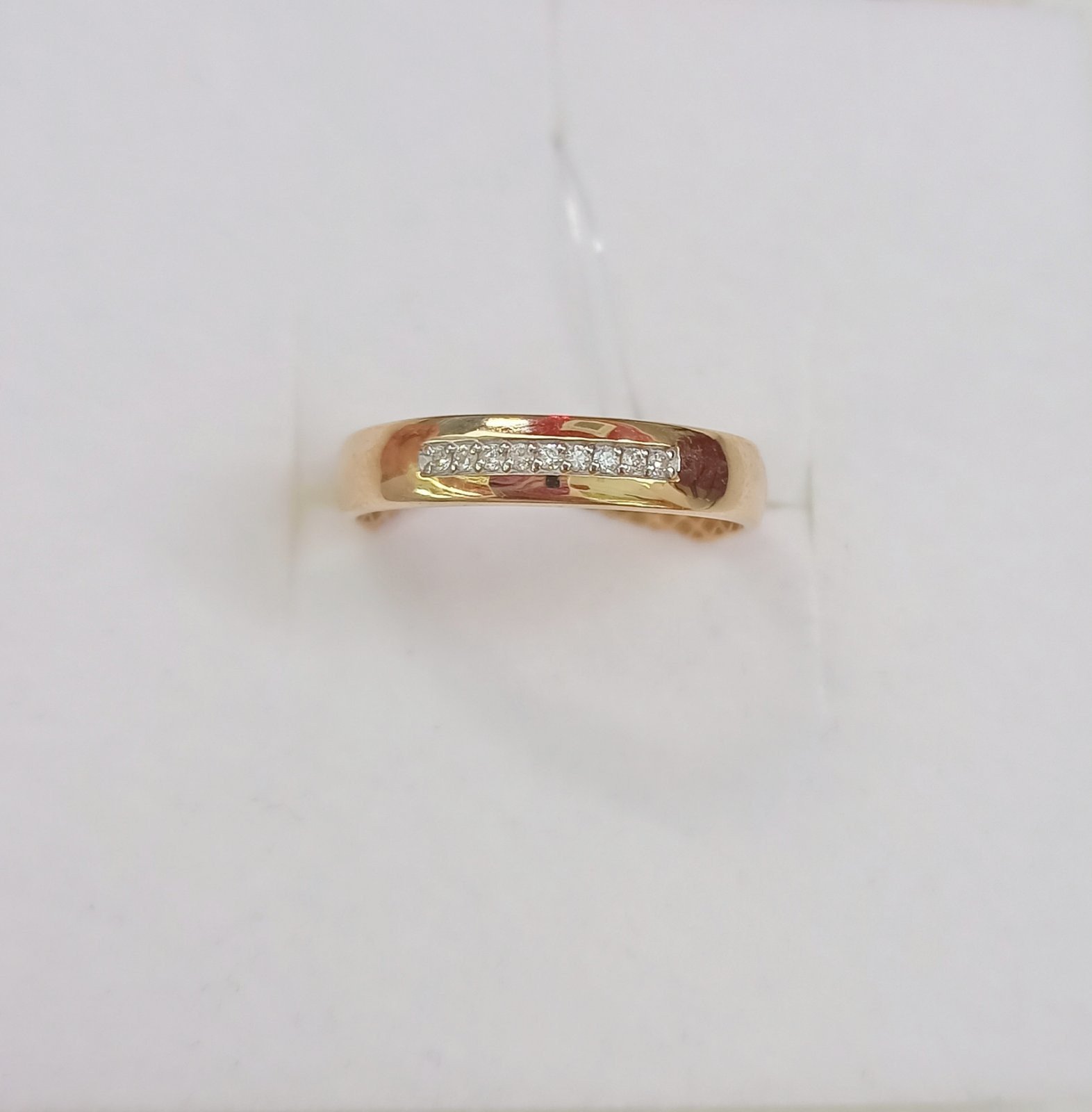 Кольцо обручальное с бриллиантами К13110747