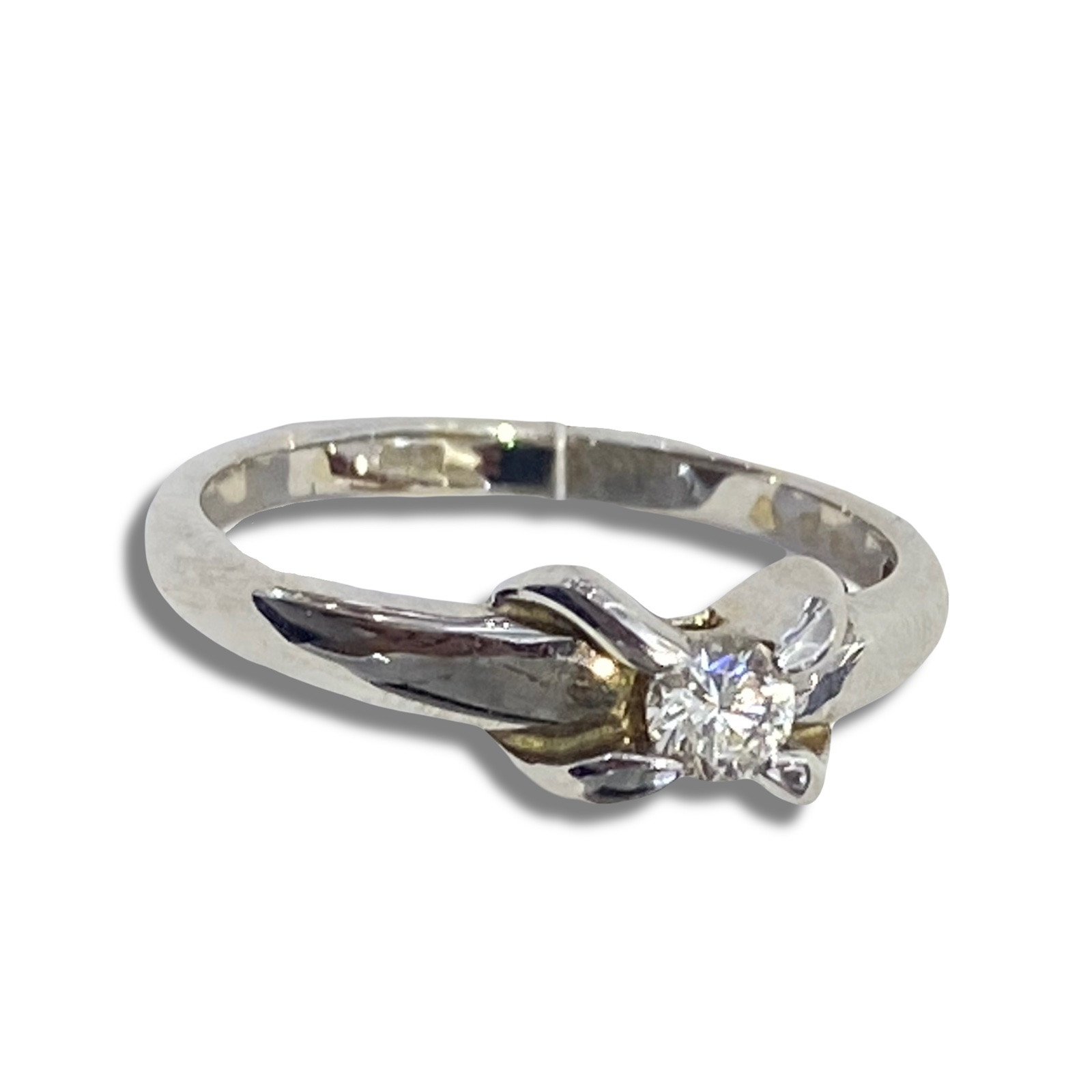 Кольцо с бриллиантами 5011630
