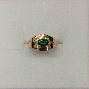 Кольцо с бриллиантами