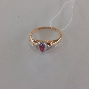 Кольцо с бриллиантами